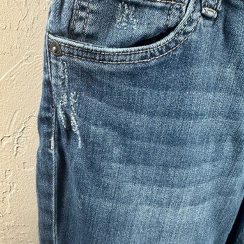 KUT from the Kloth Distressed Medium Wash Cropped Straight Leg Denim Jeans - Picture 6 of 7